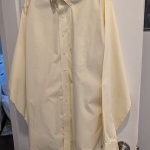 Men's Jos. A. Bank Light Yellow Dress Shirt
